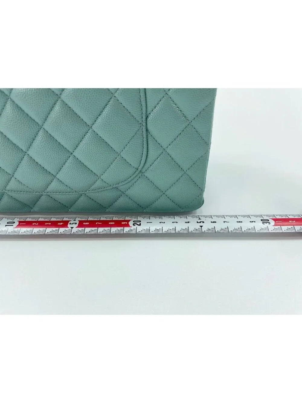 Chanel Shoulder Bag Quilted 25